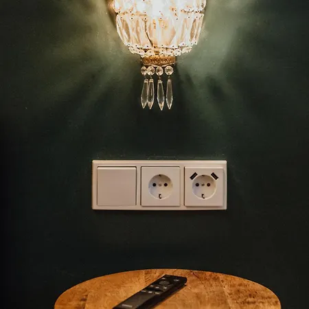 Bestlage Im Hechtviertel & Frisch Saniert Appartement Dresden