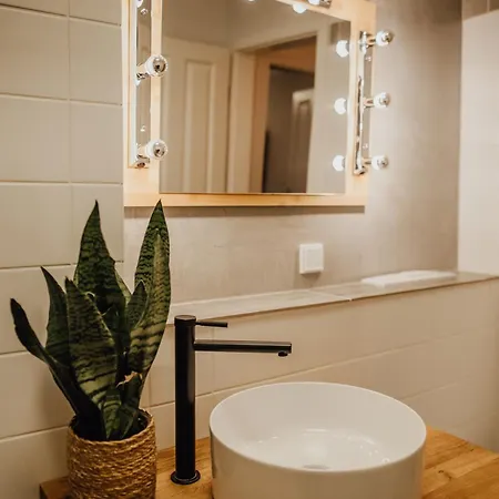 Lejlighed Bestlage Im Hechtviertel & Frisch Saniert