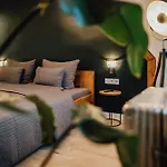 Bestlage Im Hechtviertel & Frisch Saniert Apartment Dresden
